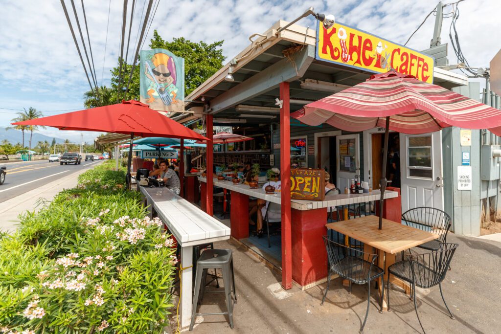 Outside eating patio of Kihei Caffe in Maui